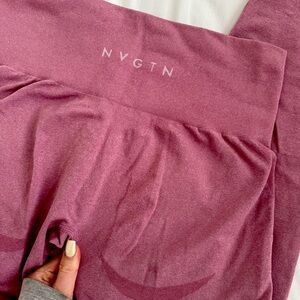 NVGTN Contour Seamless in PINK